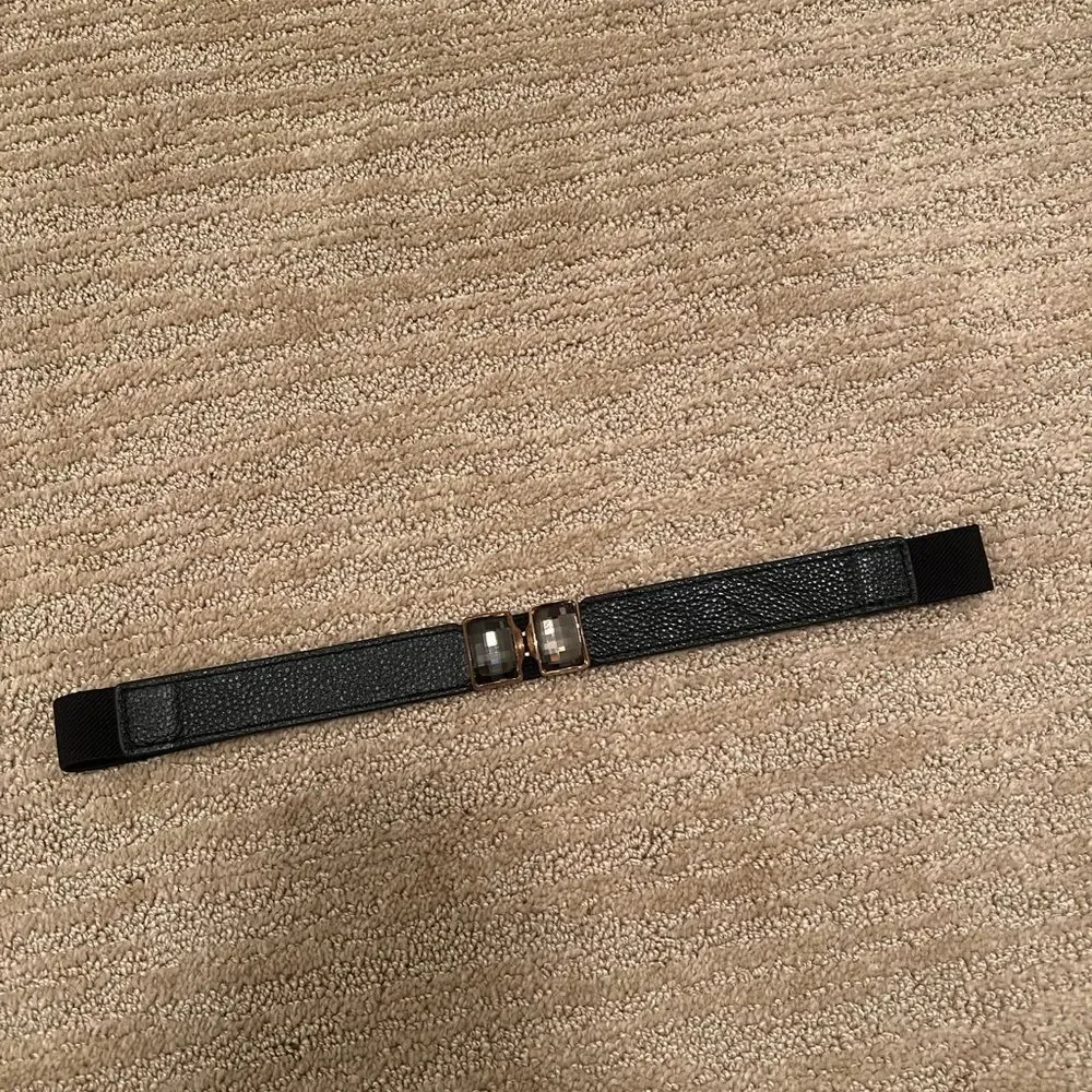 Elise M. Elastic Black Leather Belt With Black Gem